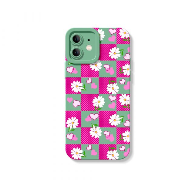 Blooming Hearts Checkerboard: Silicone Case for Apple iPhone Series