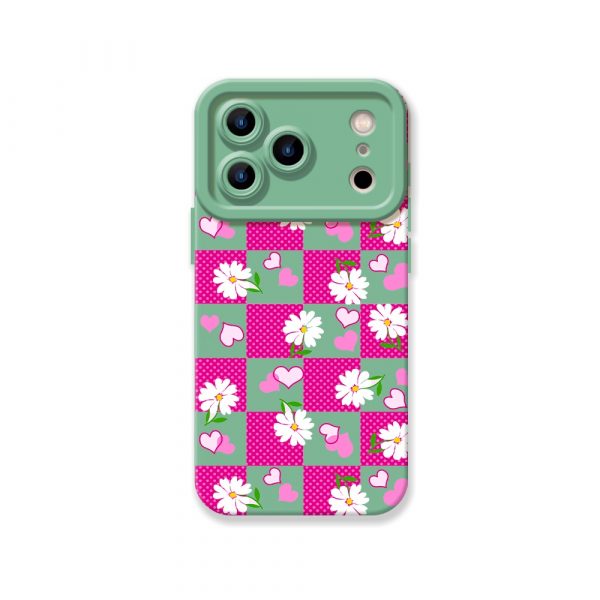 Blooming Hearts Checkerboard: Silicone Case for Apple iPhone Series